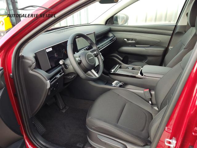 Hyundai / TUCSON / Rot / / / , Beispielbilder, ggf. teilweise mit Sonderausstattung