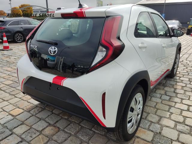 Toyota / Aygo X / Weiß / / / 