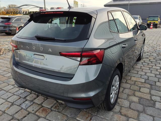 Skoda / Fabia / Grau / / / , Beispielbilder, ggf. teilweise mit Sonderausstattung