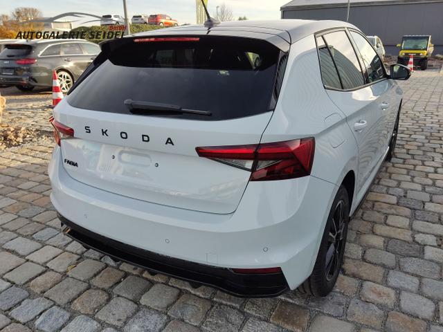 Skoda / Fabia / Weiß / / / , Beispielbilder, ggf. teilweise mit Sonderausstattung