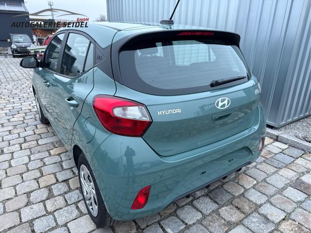 Hyundai / i10 / Gr&uuml;n / / / 