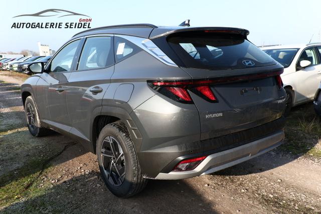 Hyundai TUCSON Select CRDi 136 MHEV Keyl Kam SHZ Spurwec 