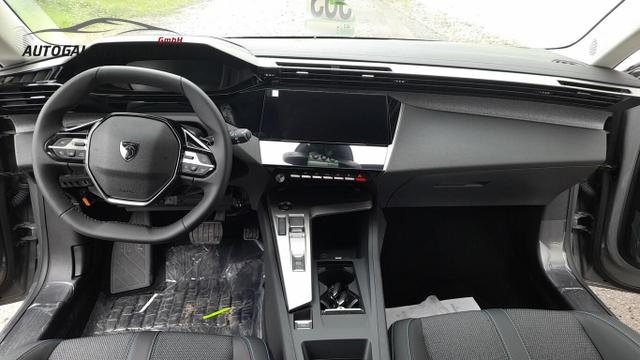 Peugeot 308 Allure 130 EAT8 Nav Keyl Kam ACC MirroL PDC 