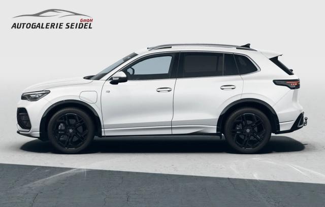 Volkswagen Tiguan R-Line eHybrid 204 Nav AHK HUD 20Z 5J.Gar 