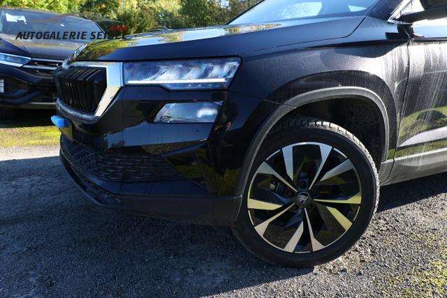 Skoda Karoq Selection TSI 150 DSG Pano AHK NavC SideA Leder ACC 