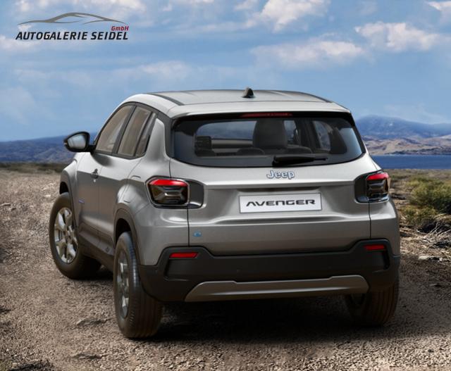 Jeep Avenger Longitude 1.2 MHEV 110 DCT SHZ LED PDC 