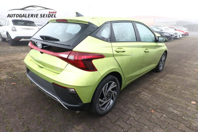 Hyundai i20 Select Nav SHZ 16Z PrivG Kam SmartL PDC Temp 