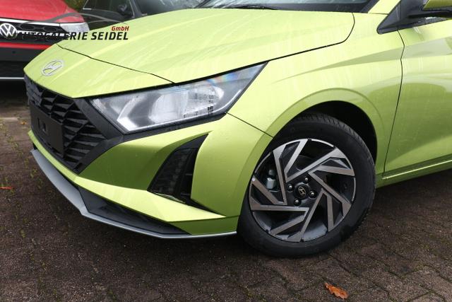 Hyundai i20 Select Nav SHZ 16Z PrivG Kam SmartL PDC Temp 
