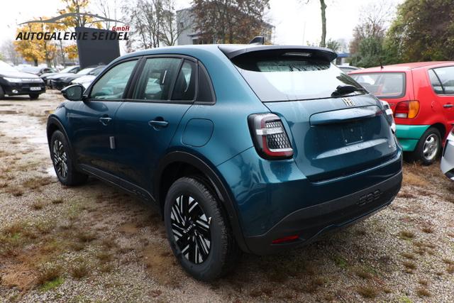 Fiat 600 MHEV 145 DCT LED Nav ACC Kam Keyl Klimaaut 