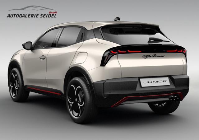 Alfa Romeo Junior Speciale MHEV Navi LED LM18 elektr. Heckkl ACC SHZ 
