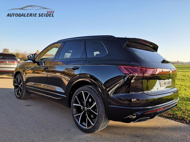 Volkswagen Touareg 3.0 TDI 210 kW 4Motion R-Line V6 UPE 113.880 € 