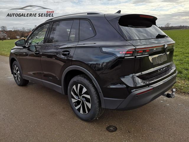 Volkswagen Tiguan 2.0 TDI Life 4x4 Pano IQ LED Head GV5 AHK 360 