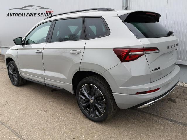 Skoda Karoq Sportline 1.5TSI DSG AHK Matrix ACC Navi 