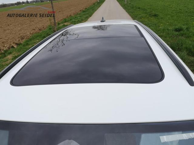 Skoda Superb Combi 1.5 TSI iV 150 kW Sportline Kombi Head Up Pano AHK GV5 