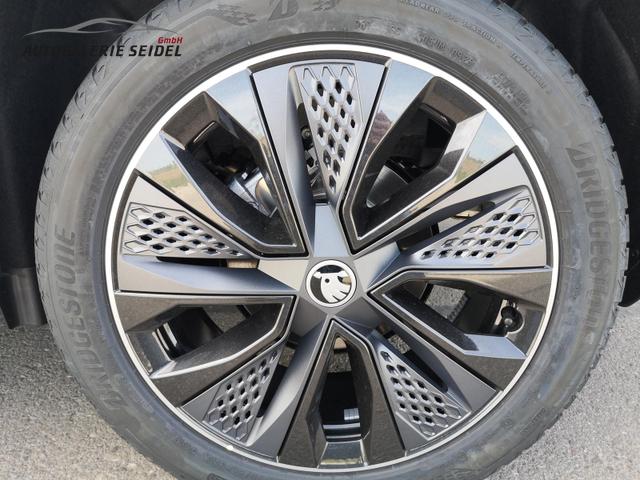 Skoda Karoq Sportline 2.0TDI DSG 4x4 AHK Matrix Navi ACC 