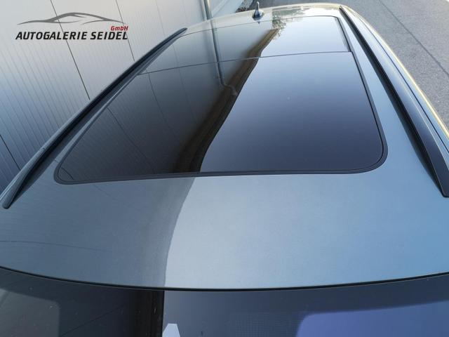 Skoda Octavia Combi 2.0 TSI 195 kW RS Kombi ABT 2.0TSI Pano Matrix Area AHK Sound GV5 