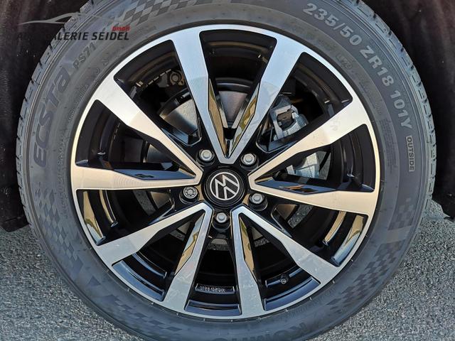 Volkswagen T7 Multivan 2.0 TDI LÜ Premium Sport Edition 