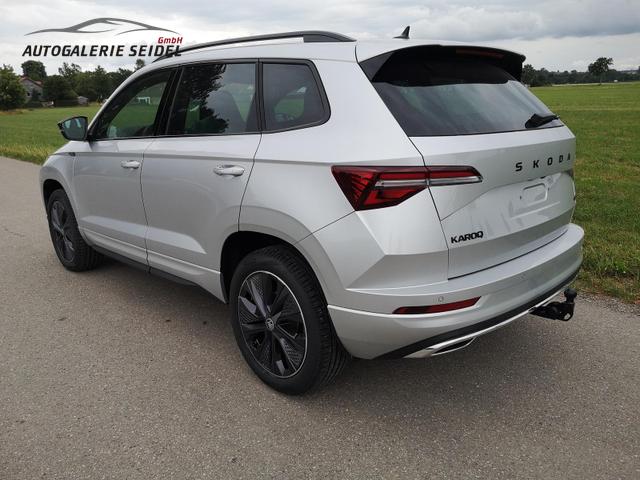 Skoda Karoq Sportline 2.0TDI DSG 4x4 AHK Matrix Navi ACC 