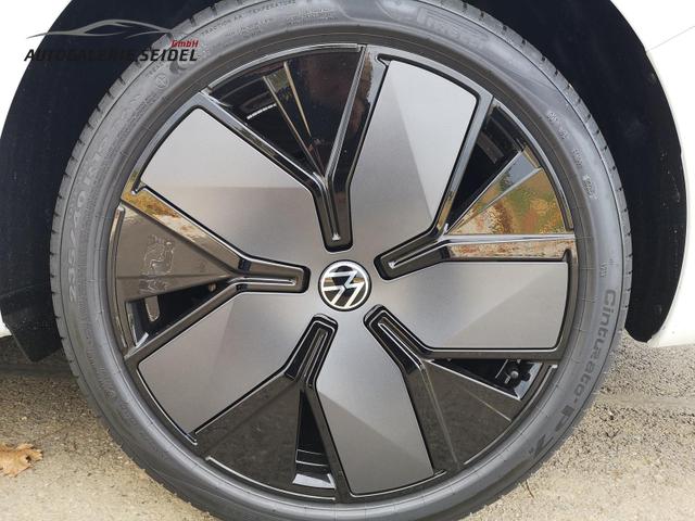 Volkswagen Passat Variant 2.0 TDI 142 kW 4Motion R-Line DSG ABT Pano 19 Zoll Head Up AHK Navi 