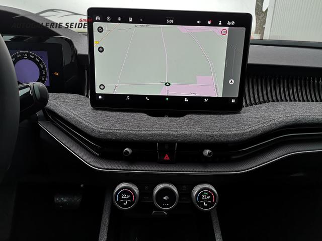 Skoda Superb Combi 2.0 TDI 142kW 4x4 Selection DSG AHK 360 Head Up 