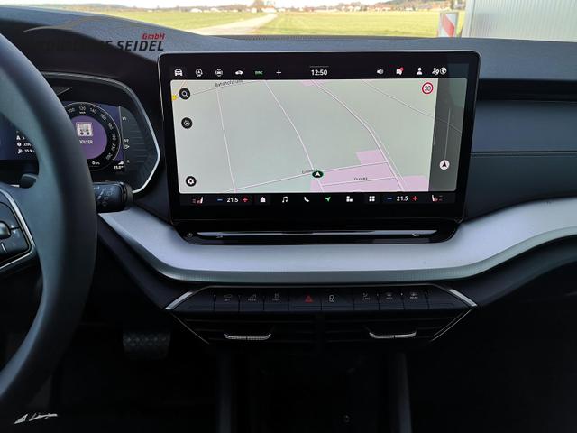 Skoda Octavia Combi 2.0 TDI 110 kW Selection Kombi DSG AHK Navi GV5 