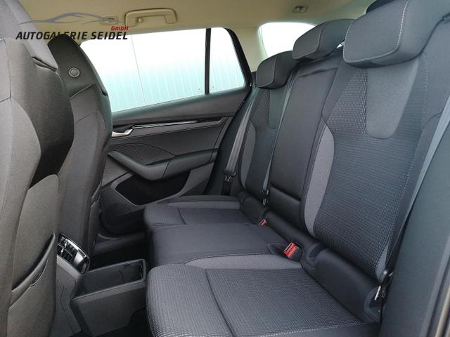 Skoda Octavia Combi 2.0 TDI 110 kW Selection Kombi 2,0TDI AHK ACC GV5 