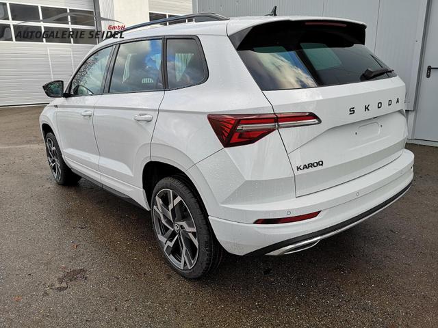 Skoda Karoq Sportline 2.0TDI DSG 4x4 AHK Matrix Leder 19 Zoll 
