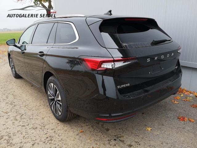 Skoda Superb Combi 2.0 TDI 142kW 4x4 Selection DSG ABT AHK 360 Head Up Pano 