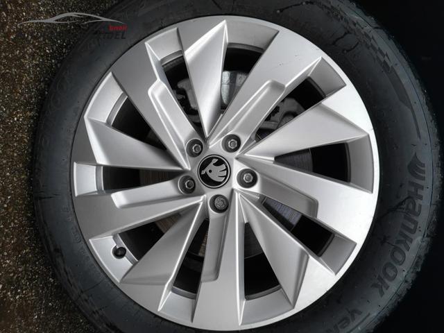 Skoda Kodiaq 2.0 TDI 142 kW 4x4 Selection 7 Sitzer AHK Navi Kamera 