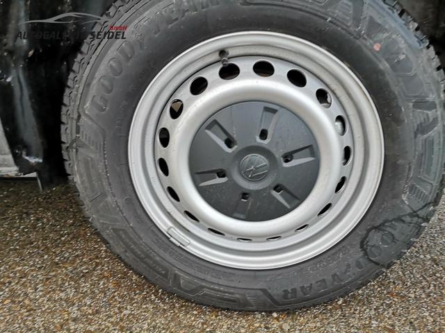 Volkswagen T7 Kastenwagen BEV 100 kW RWD LR 00 