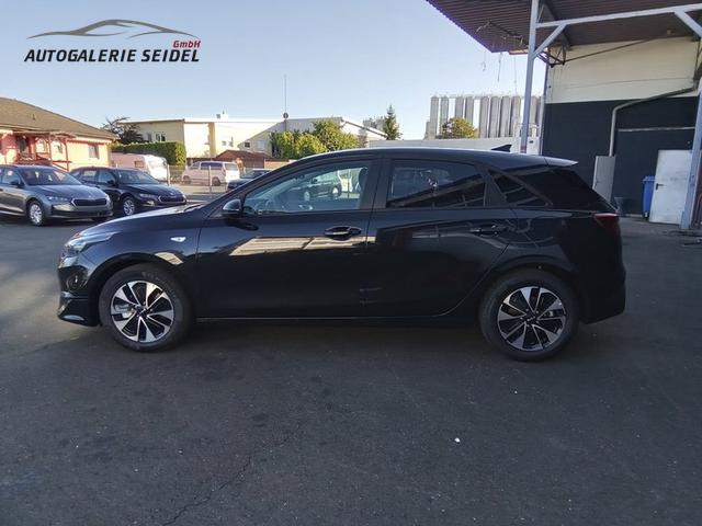 Kia Ceed Vision 1.5 T-GDI 6-Gang 