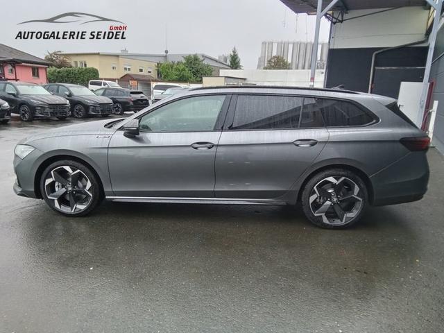 Skoda Superb Combi Sportline 2.0 TSI 7-Gang-DSG 4x4 