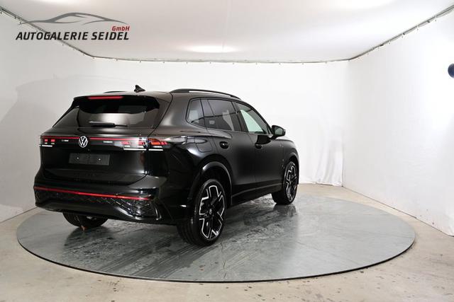 Volkswagen Tiguan R-Line 2.0 TSI OPF 4MOTION 7-Gang DSG 