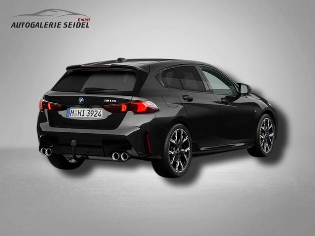 BMW 1er M135 xDrive 307-Gang Steptronic 