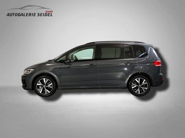 Volkswagen Touran Highline R-Line 1.5 TSI 7-Gang-DSG 