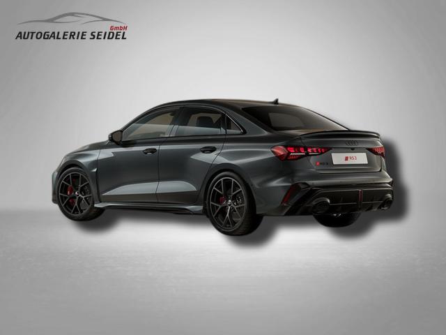 Audi RS3 2.5 TFSI 7-Gang S tronic quattro 