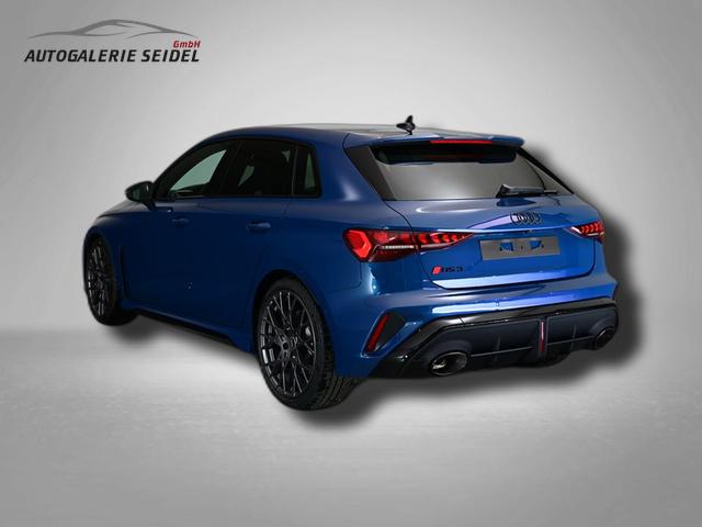 Audi RS3 Sportback 2.5 TFSI 7-Gang S tronic quattro 