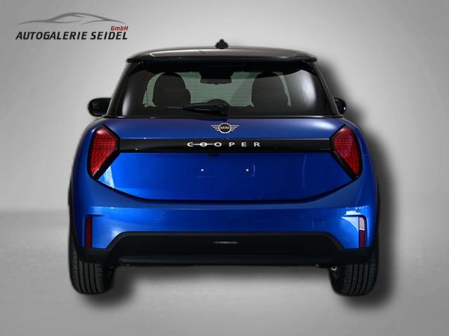 MINI Cooper C Classic Trim 1.5 7-Gang Steptronic 