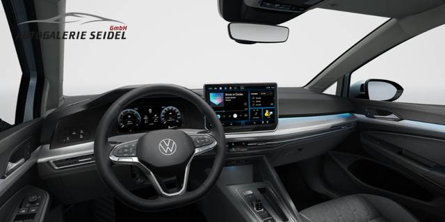 Volkswagen Golf Life Plus 1.5 eTSI 7-Gang-DSG 