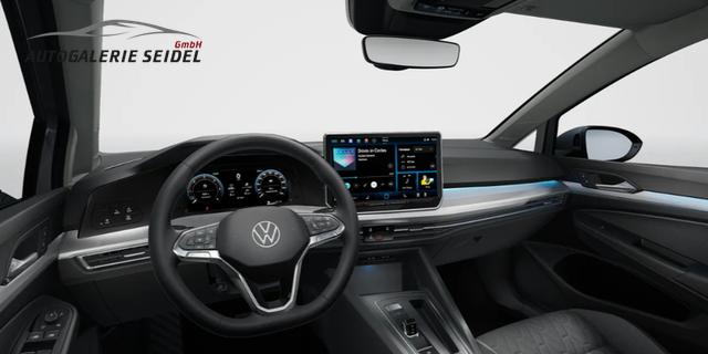 Volkswagen Golf Life Plus 1.5 eTSI 7-Gang-DSG 