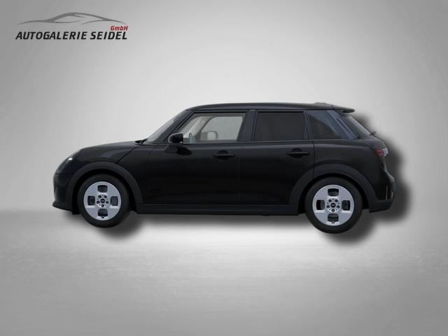 MINI Cooper C Essential Trim 1.5 7-Gang Steptronic 