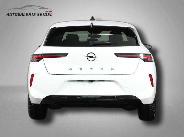 Opel Astra Electric GS 156 PS 