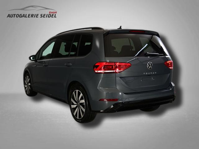 Volkswagen Touran Highline R-Line 1.5 TSI 7-Gang-DSG 