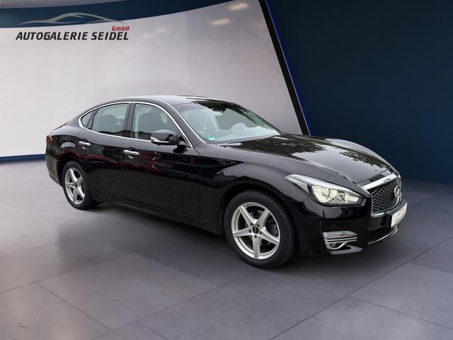 Infiniti Q70 2.2d Mercedes Motor 