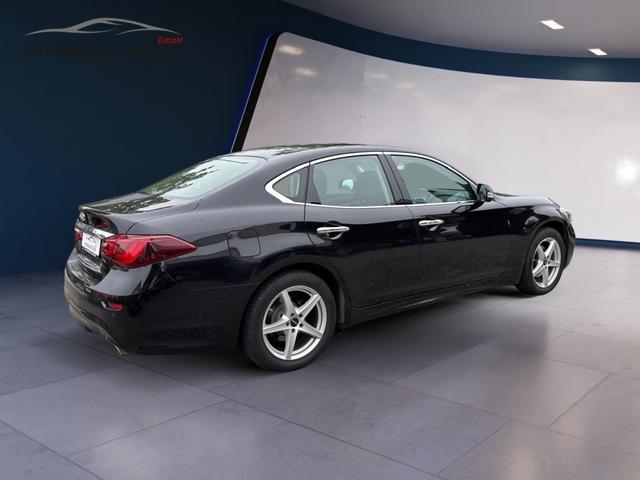 Infiniti Q70 2.2d Mercedes Motor 