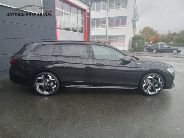 Skoda Superb Combi Sportline 2.0 TSI 7-Gang-DSG 4x4 