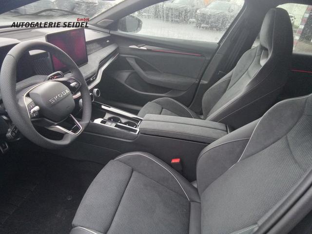 Skoda Superb Combi Sportline 2.0 TSI 7-Gang-DSG 4x4 