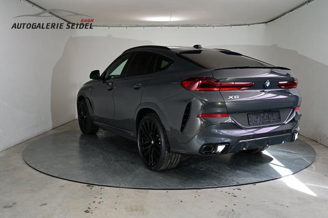 BMW X6 M Sportpaket Pro 3.0 8-Gang Steptronic xDrive 