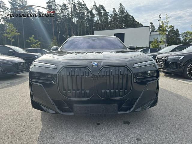 BMW 7er M Sportpaket Pro 3.0 8-Gang Steptronic xDrive 