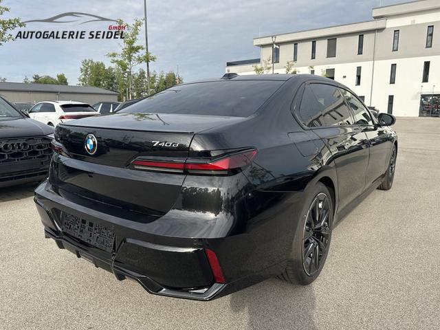BMW 7er M Sportpaket Pro 3.0 8-Gang Steptronic xDrive 